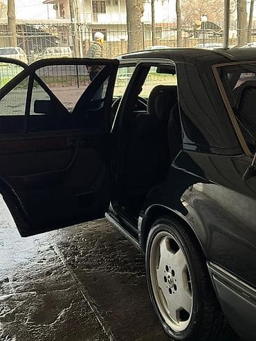 bad e2: Mercedes-Benz W124: 1994 г., 3.2 л, Автомат, Бензин, Седан — 2