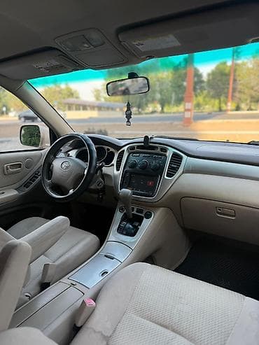 audi 2 3: Toyota Highlander: 2005 г., 2.4 л, Автомат, Газ, Кроссовер — 5