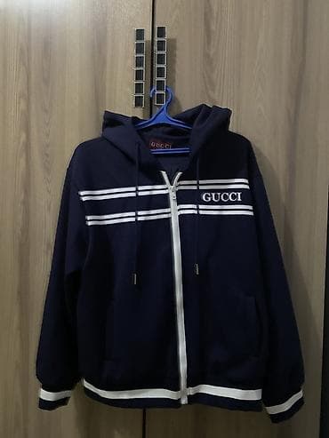 армани спортивка: Размер М
Состояние новое не носили 
Оверзайс — 1