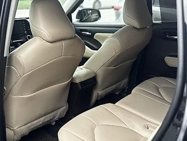 Продажа авто: Toyota Highlander: 2021 г., Кроссовер — 7