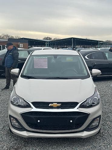 Chevrolet Spark: 2019 г., 1 л, Автомат, Бензин, Хэтчбэк