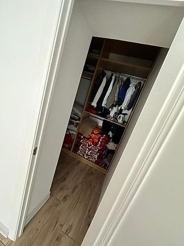 мкр аламедин 1: 70 м², Эмереги менен, Эмерексиз — 2