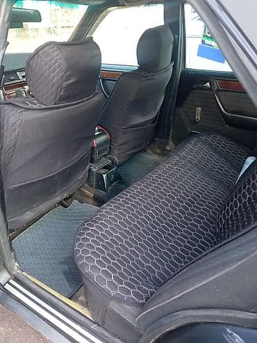 etari 700: Mercedes-Benz W124: 1992 г., 2 л, Механика, Бензин, Седан — 4
