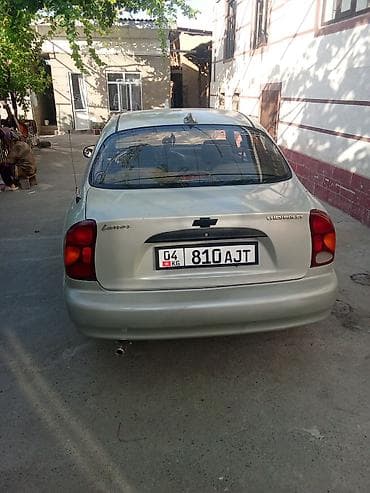 купить китайский внедорожник бу: Chevrolet Lanos: 2005 г., Механика, Бензин, Седан — 2