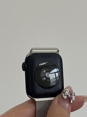 ipone 7: Продаю Apple Watch SE (40 мм), пользовалась несколько раз, состояние — 3