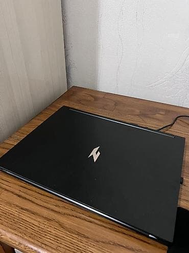 ssd 64: Игровой ноутбук Acer Nitro V 16 AI (серия Nitro, логотип N на крышке) — 3