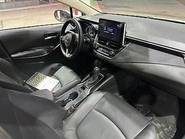 Toyota: Toyota Corolla: 2019 г., 1.8 л, Автомат, Гибрид, Седан — 4