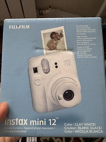 FUJIFILM Instax mini 12 — компактная мгновенная камера цвета Clay at lalafo.kg FUJIFILM Instax mini 12 — компактная мгновенная камера цвета Clay