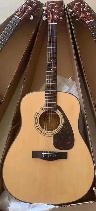 Гитары: Продаю акустическую гитару Yamaha F600 Состояние хорошее. Красивый — 2