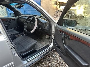 мерседес бананы: Mercedes-Benz C-Class: 1997 г., 2.8 л, Автомат, Бензин, Седан — 5
