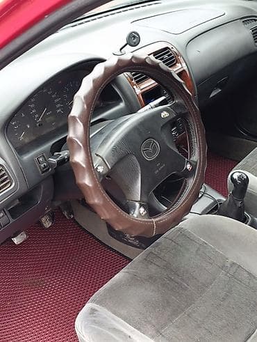 mazda mazda: Mazda 626: 1998 г., 2 л, Механика, Бензин, Седан — 10