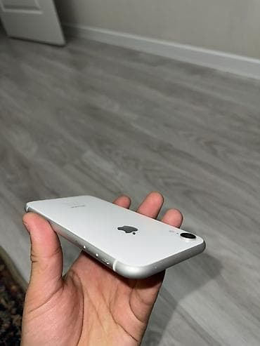 iphone xr цена в бишкеке: IPhone Xr, Б/у, 64 ГБ, Белый, Кабель — 3