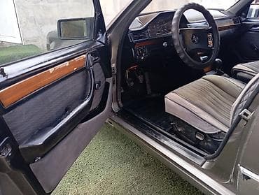 мерс 1113: Mercedes-Benz W124: 1991 г., 3 л, Механика, Дизель, Универсал — 8