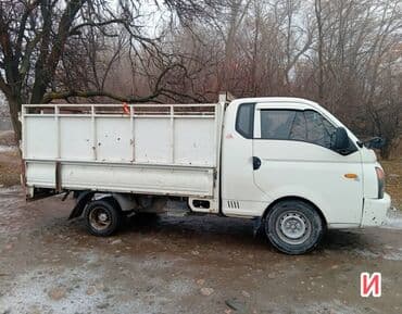 садык мебель: Буйрутма берүү Хендай портер, Эмерек ташуу, Жүк ташуучу жумушчусу менен — 1