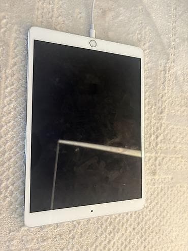 ipad a1432: Планшет, Apple, память 64 ГБ, 10" - 11", Wi-Fi, Б/у, Классический цвет - Серый — 1