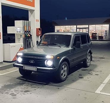 ВАЗ (ЛАДА) 4x4 Нива: 2008 г., 1.7 л, Механика, Бензин, Внедорожник