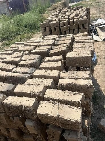 металл продажа: Саман (глинобитный кирпич) ручной формовки Саманный кирпич сатылат — 1