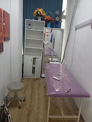 Аренда кабинетов в салонах красоты, 8 м², Для визажиста
