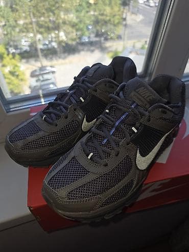 nike voodoo: Мужские кроссовки, 42.5, Nike, Новый, цвет - Серый — 1