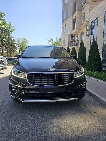 сед: Kia Carnival: 2019 г., 2.2 л, Дизель — 1