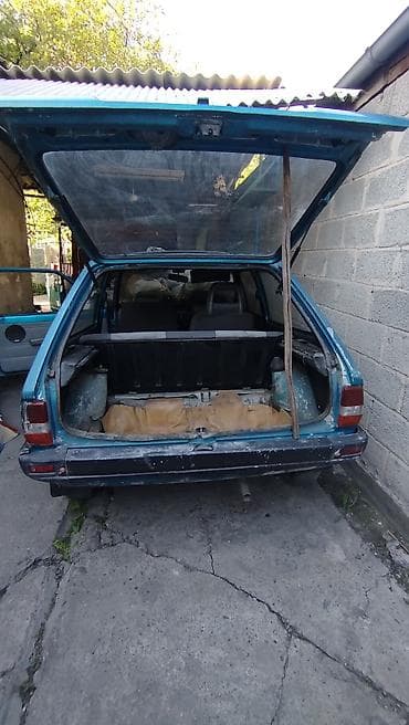 Ford: Ford Fiesta: 1985 г., 1.1 л, Механика, Бензин, Хэтчбэк — 2