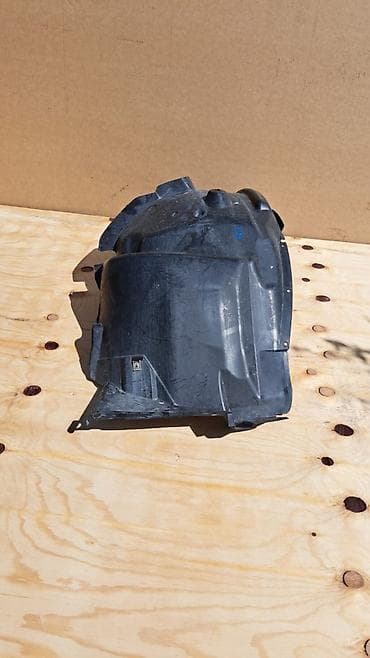 bmv e: Подкрыльник правый передний е90-е91 2 В отличном состоянии, очень — 4