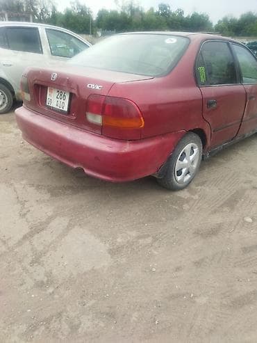 Honda : 1999 г., 1.4 л, Автомат, Бензин, Седан — 5