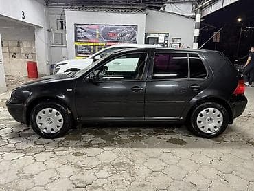 Продажа авто: Volkswagen Golf: 2003 г., 1.6 л, Механика, Бензин, Хэтчбэк — 6