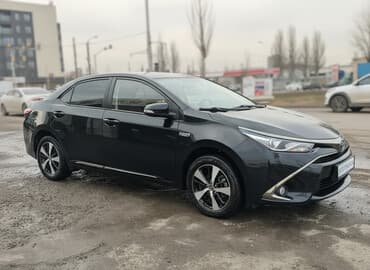 Toyota : 2020 г., Вариатор, Гибрид, Седан