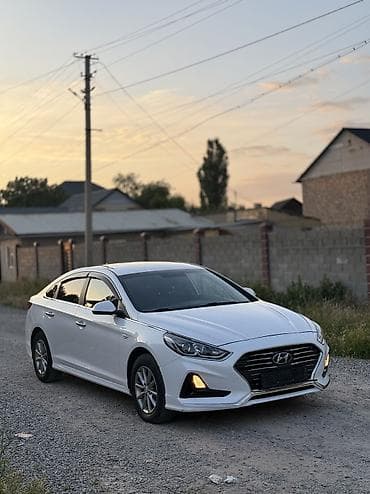 купить уаз в рассрочку: Hyundai Sonata: 2018 г., 2 л, Автомат, Газ, Седан — 2