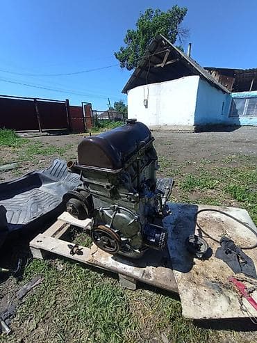 Унаа тетиктери: Двигатель автомобильный в сборе - Рядный 4‑цилиндровый бензиновый — 1