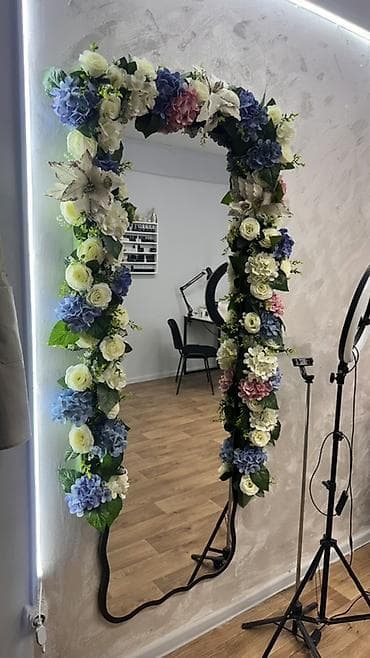 Сейфы: Декоративное напольное зеркало с цветочной рамой - Большое — 2