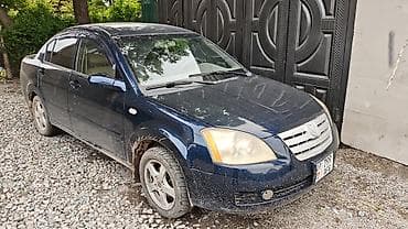 Dongfeng : 2009 г., Бензин, Седан