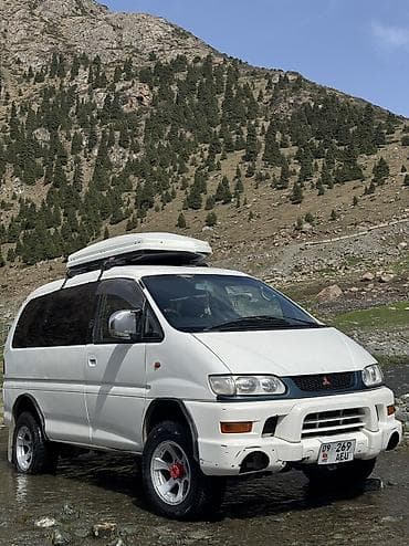 митсубиси спэйс стар: Mitsubishi Delica: 2003 г., 3 л, Автомат, Газ, Минивэн — 1