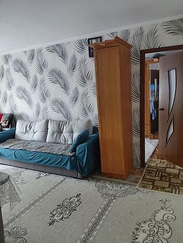 3: 2 комнаты, 44 м², 8 мкр 104 серия, 3 этаж, Косметический ремонт — 2