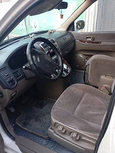 9: Kia Carnival: 2002 г., 2.9 л, Автомат, Дизель, Минивэн — 1