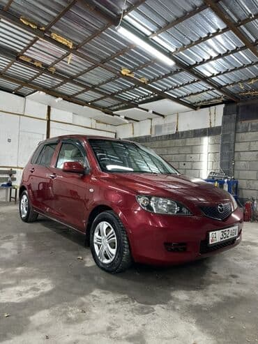 демо: Mazda Demio: 2003 г., 1.3 л, Автомат, Бензин, Хетчбек — 4