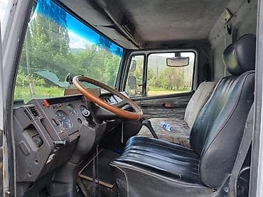 merc 814: Грузовик, Mercedes-Benz, Стандарт, 6 т — 4