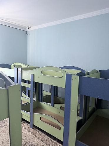 Двухъярусная детская кровать, Б/у, ЛДСП