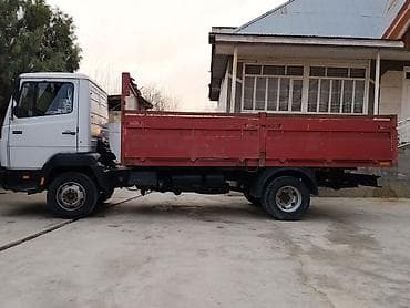 тягачи daf: Mercedes-Benz грузовой бортовой автомобиль - Кабина: двухдверная — 1