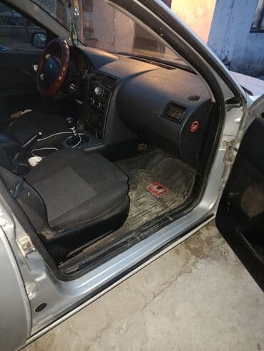 Ford Mondeo: 2003 г., 2 л, Механика, Дизель, Универсал