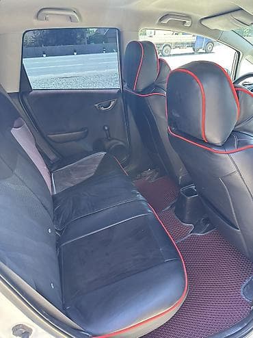 lada 2101: Honda Jazz: 2009 г., Бензин, Хэтчбэк — 7