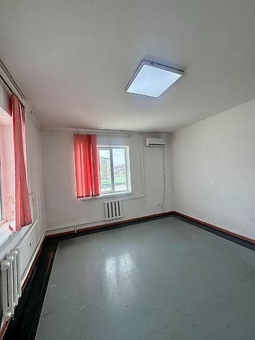 точка аренда: 250 м², 8 комнат — 7