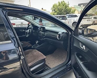 киа 2003: Kia K3: 2019 г., 1.6 л, Вариатор, Бензин, Седан — 5