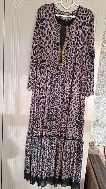 Женская одежда: Повседневное платье, Длинная модель, Оверсайз, Стандарт — 1