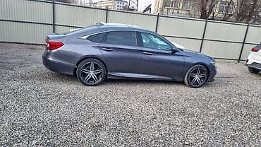 hongqi e qm5: Honda Accord: 2022 г., 2 л, Автомат, Гибрид, Седан — 4