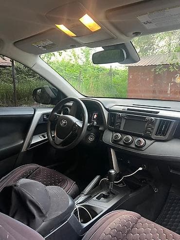 daewoo charman: Toyota RAV4: 2018 г., Автомат, Бензин, Кроссовер — 4