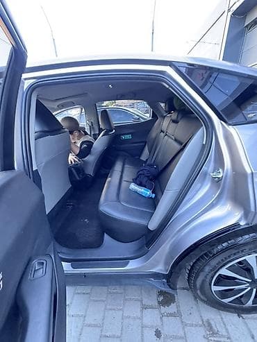 бу дрели: Toyota bZ3: 2024 г., Электромобиль, Фастбек — 7