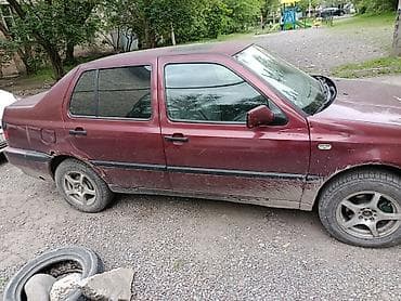 e500 124: Volkswagen Vento: 1996 г., 1.8 л, Механика, Бензин, Седан — 3