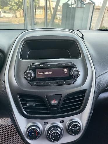 шеврале эпика: Chevrolet Spark: 2017 г., 1 л, Автомат, Бензин, Хэтчбэк — 6